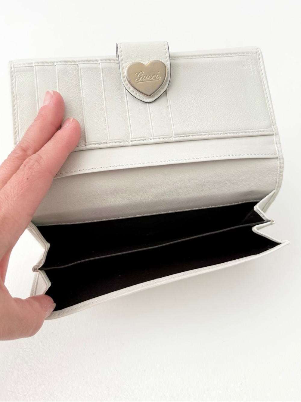 GUCCI | GG Canvas Heart Flap Wallet Beige White Monogram Logo Y2K - Picture 3 of 15